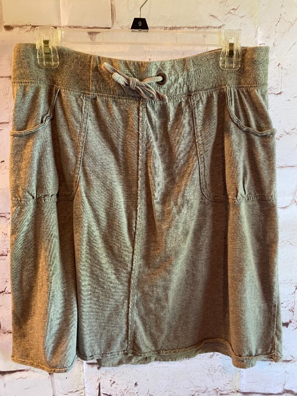 Women's Merona Gray Mini Skirt (M)